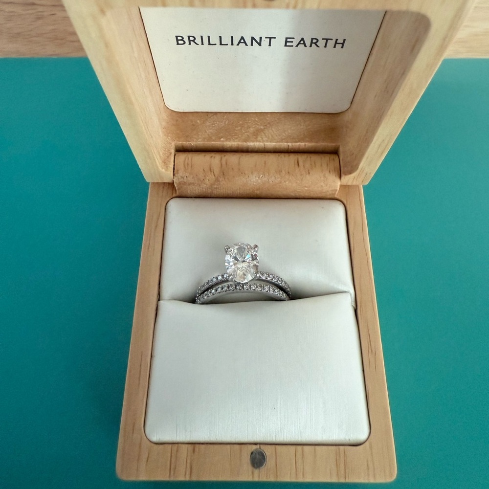 PLATINUM 1.5 CARROT Diamond wedding ring